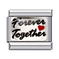Detalle del dije de esmalte 'Forever Together' en un eslabón de pulsera italiana de acero inoxidable - FOREVER TOGETHER