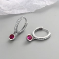 Pendientes de aro en plata de ley S925 con circón redondo rojo oscuro y micro-pavé - Chapado en Platino (Zirconia Rojo Rosa)