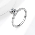 Anello di fidanzamento in argento S925 con moissanite ovale e incastonatura a quattro griffe - Taglia US 5 / Moissanite Ovale