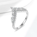925 silver V-shaped crown ring with marquise and round cut stones and S925 stamp - Moissanite / US Size 5