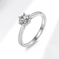 Classic S925 sterling silver six-prong ring featuring a 1-carat moissanite stone - US Size 5 / 0.5ct Moissanite Style