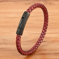 Dunkelrotes Lederarmband für Herren mit mattschwarzer Edelstahl-Magnetschließe, sechseckig - 21cm / Schwarze Schnalle Rotes Leder