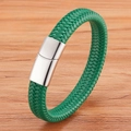 Bracelet en cuir vert tressé à la main avec fermoir magnétique argenté sur bois - Vert