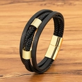 Mehrlagiges schwarzes Lederarmband für Herren mit goldfarbenen Metallelementen und Magnetverschluss - 19cm / Gold