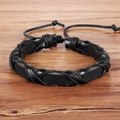 Bracciale in pelle intrecciata nera retrò con cordino regolabile su base in legno - Nero