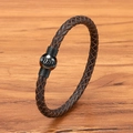 Bracciale da uomo in pelle intrecciata marrone scuro con chiusura magnetica canna di fucile - Marrone Con Chiusura Nera