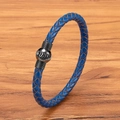 Bracciale da uomo in pelle blu intrecciata con chiusura magnetica grigio scuro - Blu con fibbia nera