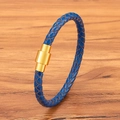 Bracelet tressé en cuir bleu marine doté d'un fermoir magnétique doré en acier inoxydable - Type standard / Bleu Boucle Dorée