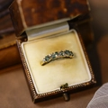Vintage gold ring with five green oval gemstones and small diamonds in a classic jewelry box - US 5 / Natural Moss Agate (Gold)