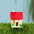 Miniatur-Landhaus aus Harz mit rotem Dach für dekorative Sukkulenten-Mikrolandschaften - Rot