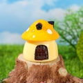 Miniature resin mushroom house with yellow polka dot roof for moss landscape decor - 2cm / Yellow