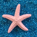 Pink resin starfish decoration on blue gravel background for fish tank aquarium decor - 3cm Pitted Style / Pink