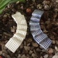 Scale in miniatura in resina beige e grigio viola per micro paesaggi di giardini fatati - Ponte in Pietra Curvo Bianco Sporco