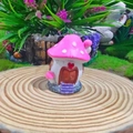 Pink resin mushroom house miniature for diy moss landscape and garden decoration - Pink