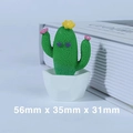 Figurine cactus miniature en résine avec fleurs et pot blanc, 56x35x31mm - 56mmx35mmx31mm / Style Branché Yeux Cœur (No. 3)