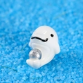 Miniature de béluga blanc en résine avec boule pailletée pour micro paysage marin - Baleine Blanche avec Boule Argentée (Style D)
