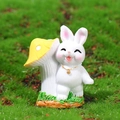 Figurine miniature de lapin blanc et champignon jaune pour décoration de paysage - Lapin debout avec champignon jaune (n° 1)