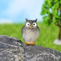 Miniatuur uil figuurtje in grijs met gedetailleerde veren voor microlandschap - Staande Stijl 2