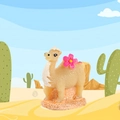 Mini statuetta di cammello in resina beige con fiore rosa su base desertica - Alpaca con Fiore (Stile D)