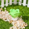 Modelo de col en miniatura de resina para casa de muñecas con detalles en verde - Estilo A