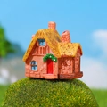 Miniature maison de fée en résine rouge brique et jaune pour décor de micro paysage - Maison Murs Rouges Toit Jaune
