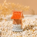Miniatur Vintage Brunnen mit orangefarbenem Ziegeldach für Mikrolandschaftsgärten - Künstlicher Wasserbrunnen-Stil (A-Stil)