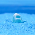 Artisan resin mountain keycap with blue and white gradient snow peak design - Small Iceberg (Style H)