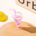 Miniatur rosa Puppenhaus Getränk mit lila Strohhalm und Fruchtscheiben Dekor - Rosa