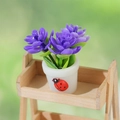 Pianta in miniatura per casa delle bambole con fiori viola e vaso con coccinella - Stile Viola (Modello D)