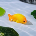 Miniatuur goudvis beeldje van hars met geeloranje verloop voor aquarium decoratie - Stijl B Geel-Oranje Gradiënt Goudvis Vorm (B款)