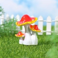 Miniatur Harzpilz-Ornament mit roten gepunkteten Kappen für Garten-DIY Dekoration - Pilzgruppe Ornament (Modell A)