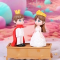 Charming crown prince and princess couple resin figurines on a golden base for cake topper - White Pair