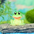 Miniature green resin frog figurine for terrarium garden and DIY micro landscape decor - Yellow-Green Gradient Frog (D)
