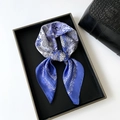 Blue and purple paisley silk scarf knotted in a tray with a classic floral pattern - 70cmx70cm / Blue