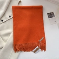 Écharpe orange vif au toucher cachemire avec franges élégantes pour l'hiver - Orange