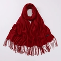 Écharpe longue rouge foncé aspect cachemire avec bordures à franges et étiquette tissée - 200x65cm / Bordeaux