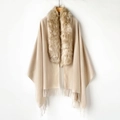 Detail of elegant beige shawl featuring a plush faux fox fur collar and long fringe trim - MZP009 / Beige