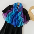 Eleganter Farbverlauf Blau bis Violett Chiffon Kopftuch für Damen mit leichter Textur - Königsblau-Lila-Verlauf