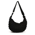 Minimalistische schwarze Hobo-Tasche mit Popcorn-Struktur und verstellbarem Gurt - Schwarz