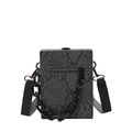 Borsa a tracolla squadrata grigia pitonata con catena nera e tracolla larga - Grigio