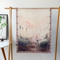 Écharpe en soie pour femme avec imprimé lotus et bordures géométriques - Lotus Rose