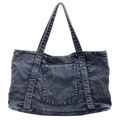 Bolso tote grande de mezclilla azul oscuro lavado con bolsillo frontal y costuras - Azul