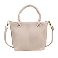 Vertikal plissierte Umhängetasche in Hellbeige mit goldenen Metalldetails - Weiß