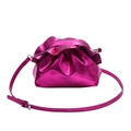 Bolso bandolera magenta metalizado con pliegues y correa ajustable plateada - Rosa Rojo