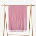 Detail of pink cashmere scarf featuring soft fabric texture and elegant fringe tassels - 215*70cm / Pink (DW010-9)