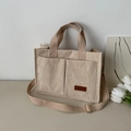 Borsa tote alla moda in velluto a coste con tasche anteriori e tracolla regolabile - Cachi