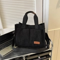 Borsa tote in velluto a coste nero con doppie tasche e tracolla regolabile su carrello - Nero