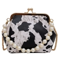 Borsa retrò con stampa mucca manico di perle e catena dorata da donna - Stampa mucca