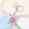 Portachiavi a forma di tartaruga marina con strass rosa e chiusura in metallo argento - Rosa