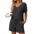 Conjunto de pijama gris oscuro de punto acanalado con cuello en V y pantalones cortos - S / Negro y Gris